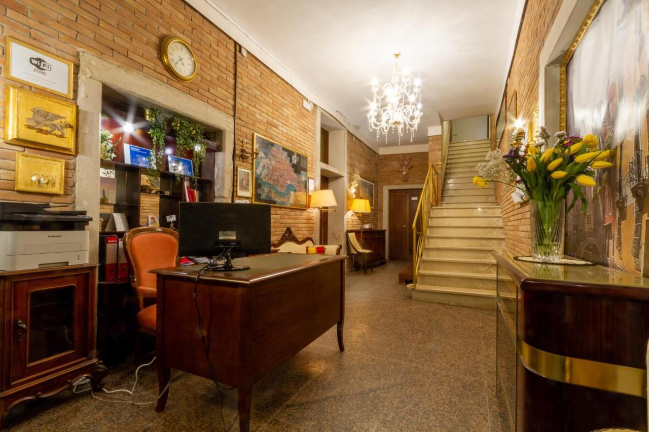 Art Dreams Apartment Dimora Casanova Venecia Exterior foto